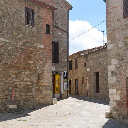 Casa Franci * Contignano