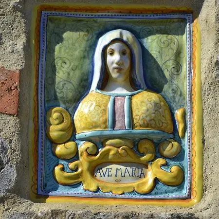 Casa Franci Contignano